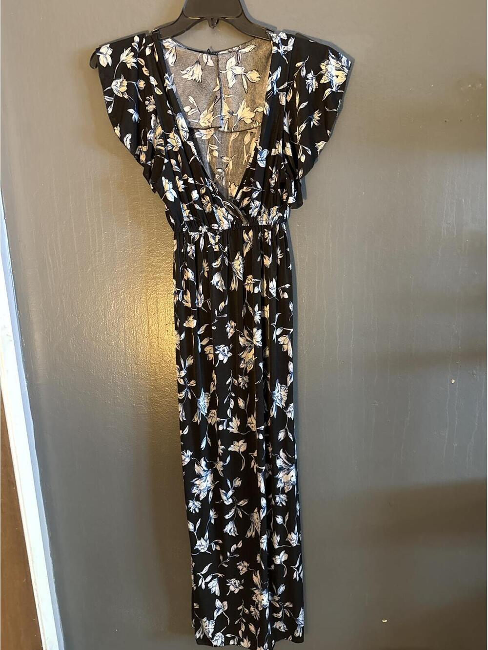 C-mode Blue Floral Maxi Dress with Flutter Sleeves - New with Tags